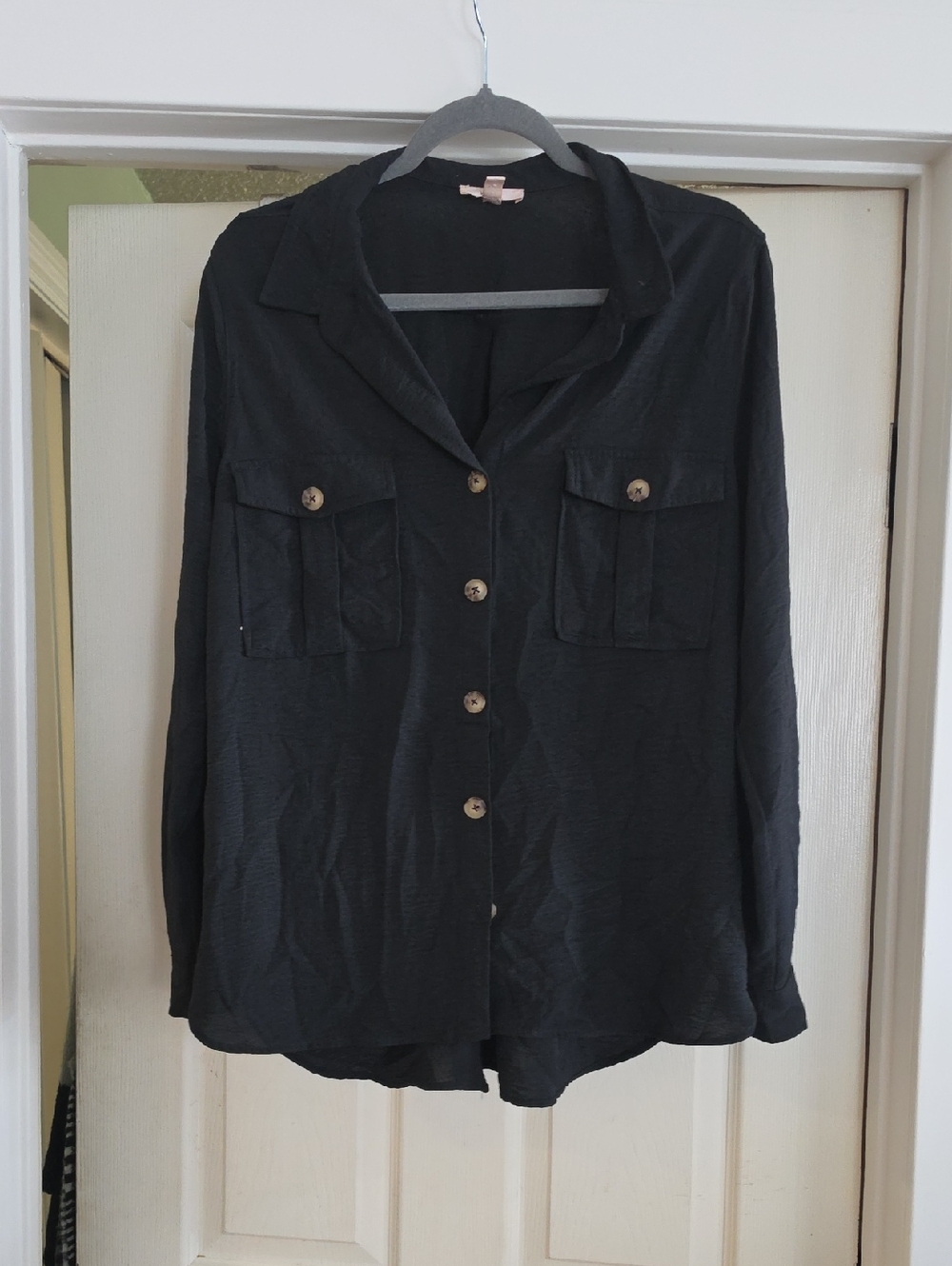 Como Vintage Black Button-Up Utility Blouse